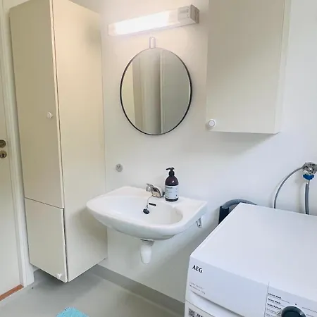 Cozy Next To Forum & Dnb Arena Appartement *